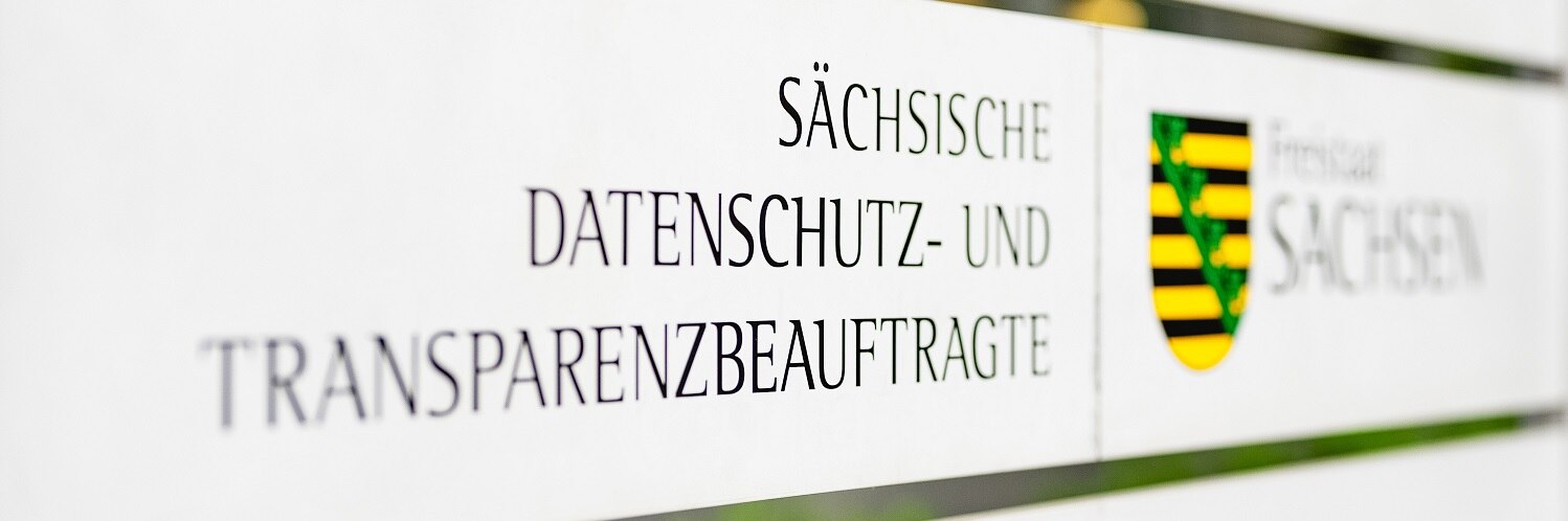 Außenaufnahme des Bürogebäudes in dem die Sächsische Datenschutzbeauftragte arbeitet